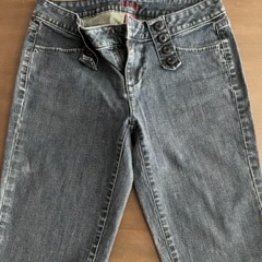 Elle Womens Bermuda Shorts - Size 8